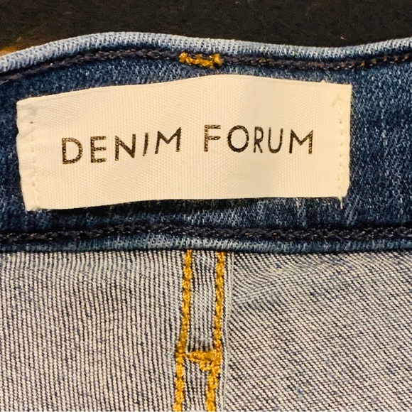 Denim Forum ' Lola High Crop' Jeans - Picture 2 of 11